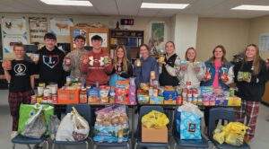 Lakeland students giving back to the community. (From Left) Lucas Thompson, Hayden Phillips, Garrett Pieri, Dylan Bateman, Bailey Bateman, Kenna Kerns, Kaia McNamara, Rylee Amsden, Morgan Sturdivant , and Haylee Hicks. (Photo Contributed)
